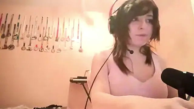 bunnyhoneylovehands online show from 06.14.26
