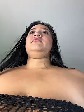FoxySkye online show from 07.04.26