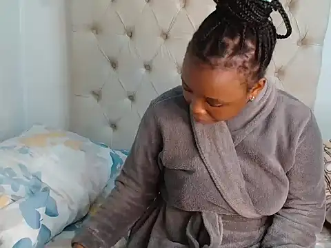 Lihle 00 online show from 06.11.26