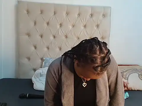 Lihle 00 online show from 06.20.26