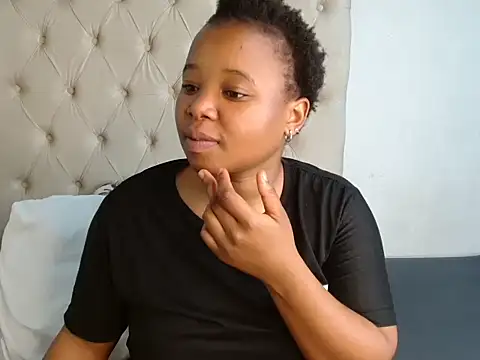 Lihle 00 online show from 07.28.26