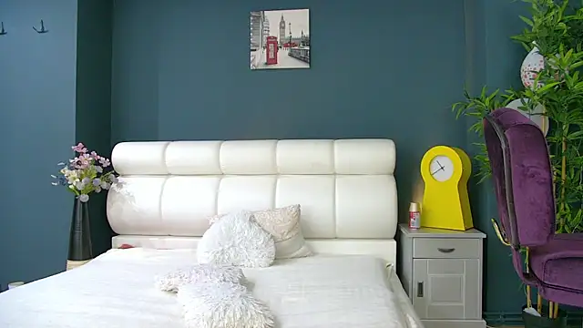 Tiny Tease online show from 06.02.26