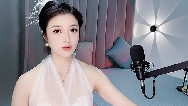 Momo-Wow online show from 07.25.26