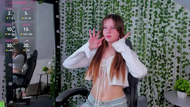 Violeta Paul online show from 07.10.26