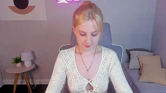 Violeta Paul online show from 07.21.26