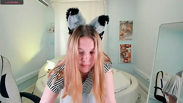 anita Hitteys online show from 06.07.26