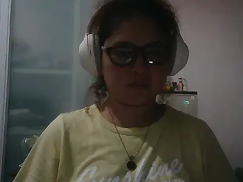 Snapshot of bitchychubby chatting on 07.12.26 bitchychubby online show from 07.12.26