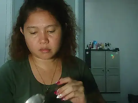 Snapshot of bitchychubby chatting on 07.28.26 bitchychubby online show from 07.28.26