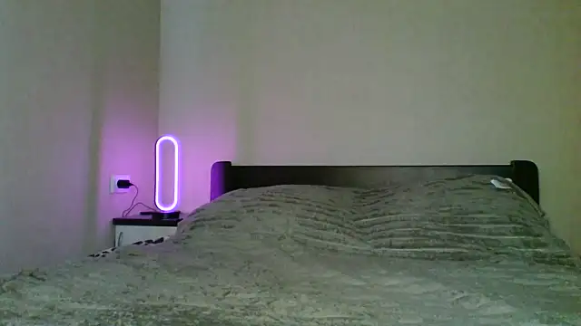 elliza snow online show from 07.22.26