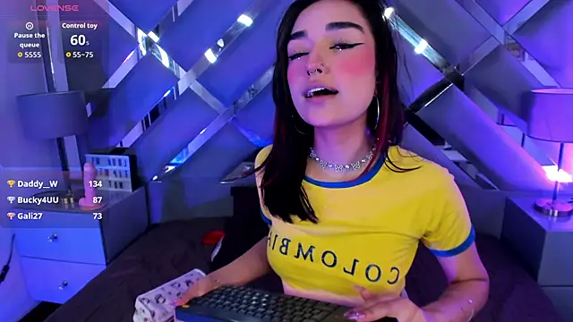 Start xmoonx online show from 06.25.26