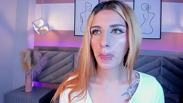 scarlet  rossi online show from 07.10.26