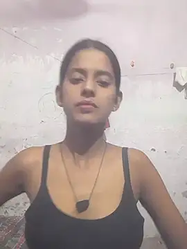 Snapshot of Saloni-Tyagi chatting on 06.25.26 Saloni-Tyagi online show from 06.25.26