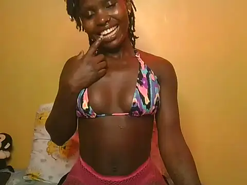 Snapshot of Suzzy_Baibe chatting on 06.25.26 Suzzy Baibe online show from 06.25.26