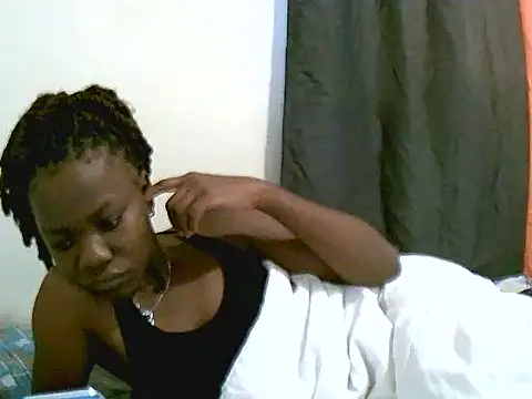 QueenSar online show from 06.22.26