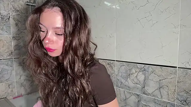 kittyrae online show from 07.05.26