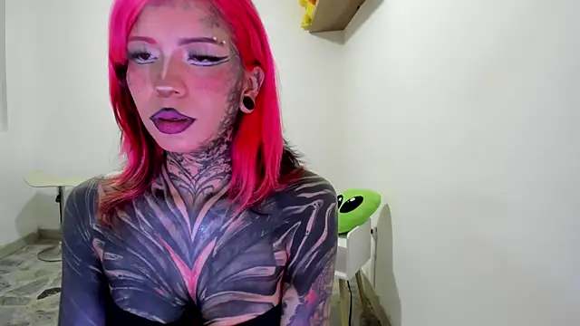 Nickidoll66  online show from 06.22.26