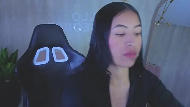 lia x a online show from 07.24.26