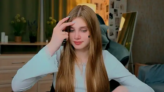 yourbeautyarya online show from 07.04.26