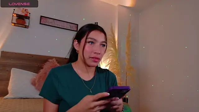  Emmakiss  online show from 06.11.26
