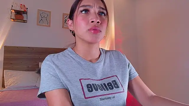  Emmakiss  online show from 07.28.26