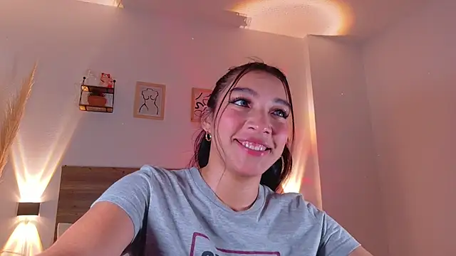  Emmakiss  online show from 07.29.26