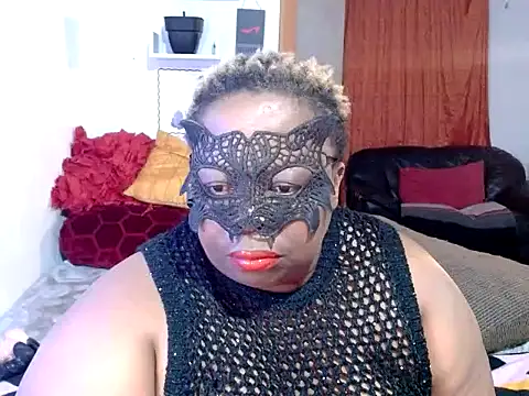 ROSESNICKER00 online show from 07.05.26