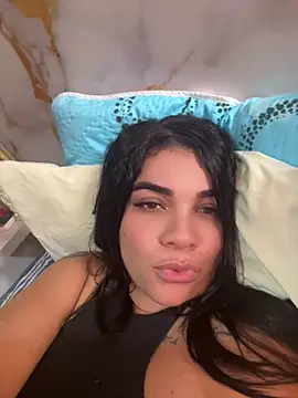 Siri Luxx online show from 06.18.26