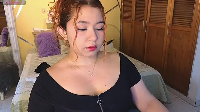 Snapshot of attenea_cutte chatting on 07.30.26 attenea cutte online show from 07.30.26