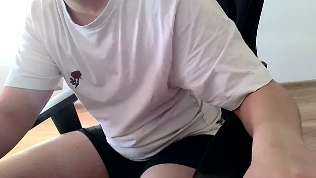 Snapshot of Travis_Patrick chatting on 06.17.26 Travis Patrick online show from 06.17.26