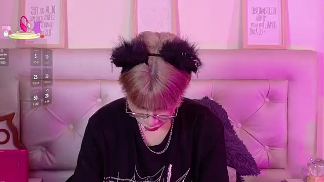 Kim Adrien online show from 06.28.26