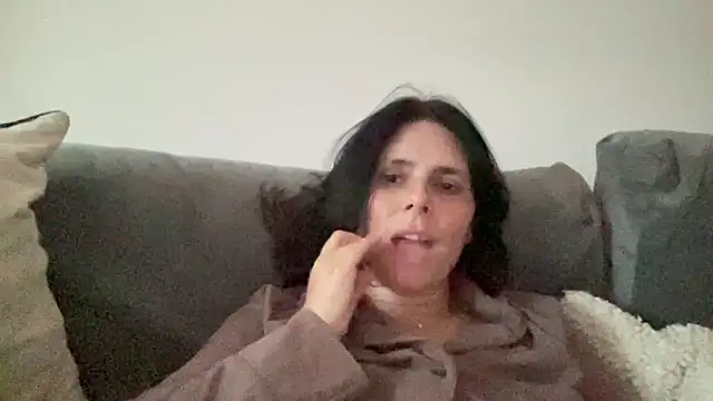 JadeLucy online show from 06.13.26