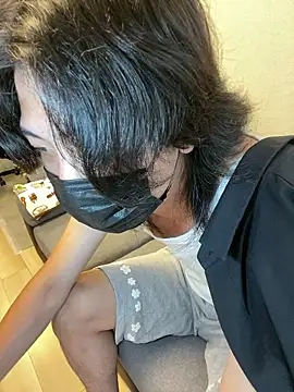 Snapshot of Natsu_x_ chatting on 06.18.26 Natsu x online show from 06.18.26