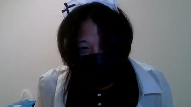Snapshot of Natsu_x_ chatting on 06.20.26 Natsu x online show from 06.20.26