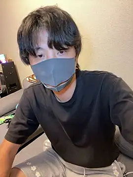Snapshot of Natsu_x_ chatting on 07.16.26 Natsu x online show from 07.16.26