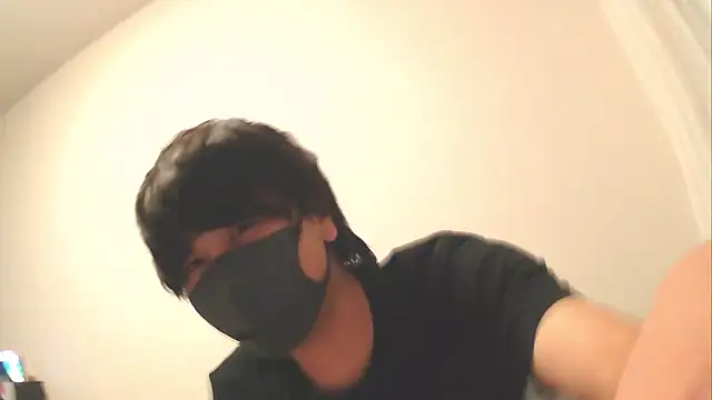 Snapshot of Natsu_x_ chatting on 07.22.26 Natsu x online show from 07.22.26