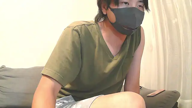 Snapshot of Natsu_x_ chatting on 07.23.26 Natsu x online show from 07.23.26