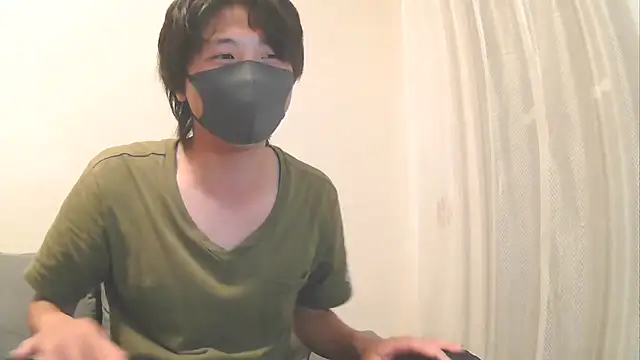 Snapshot of Natsu_x_ chatting on 08.01.26 Natsu x online show from 08.01.26