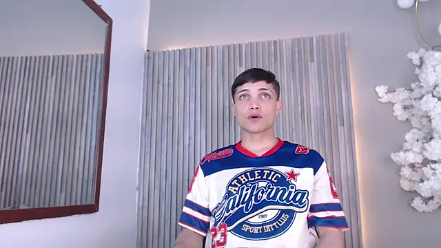 Jay Smile online show from 06.06.26
