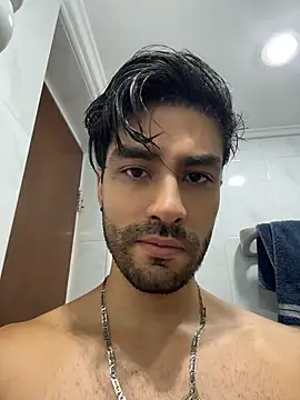 Snapshot of SantiagoMelendez chatting on 07.20.26 SantiagoMelendez online show from 07.20.26