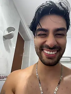 Snapshot of SantiagoMelendez chatting on 07.22.26 SantiagoMelendez online show from 07.22.26