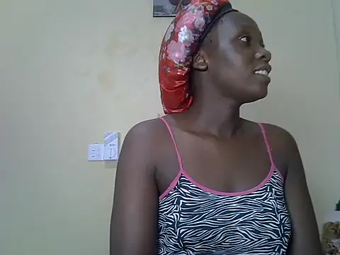 Snapshot of sweetjuana chatting on 07.07.26 sweetjuana online show from 07.07.26