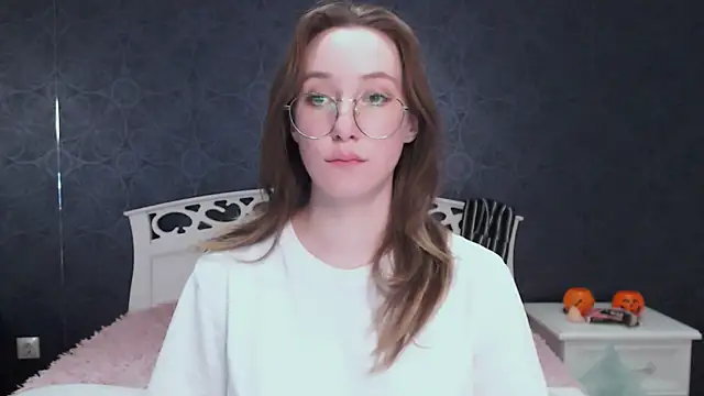 Niixi online show from 06.13.26