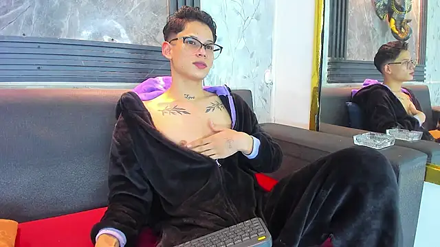 Brianhot0F online show from 07.23.26