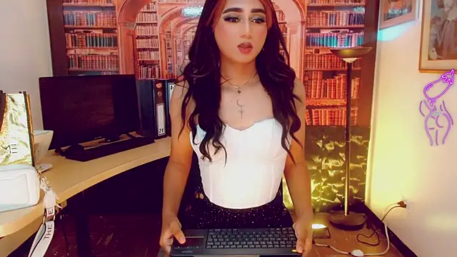 Kimberly Lopez online show from 06.12.26