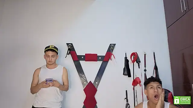 Nicolas AthleticBoy online show from 06.25.26