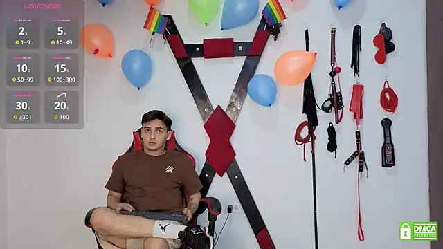 Nicolas AthleticBoy online show from 07.12.26