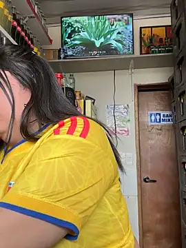 lia 20xx online show from 06.17.26