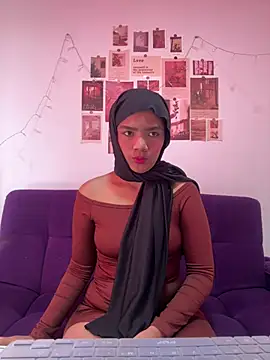 Snapshot of Jalilat_Billal_02 chatting on 06.05.26 Jalilat Billal 02 online show from 06.05.26