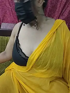 Snapshot of Sexy-joya chatting on 07.18.26 Sexy-joya online show from 07.18.26