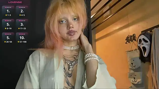 JoanneMcauly online show from 06.30.26